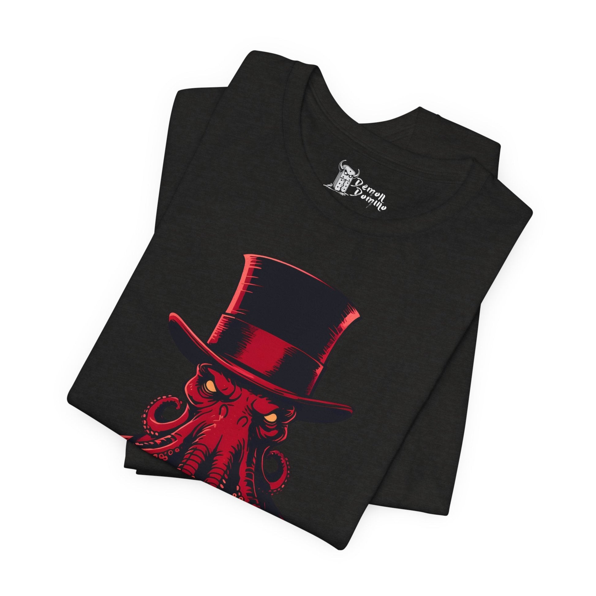 Cthulhu Mignola Style Graphic Tee - 16596456159611038000